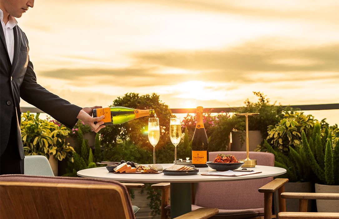 Home [www.sunsetgrill.hk]